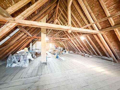 Unausgebautes Dachgeschoss - 