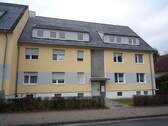 Bild 1 - 3 Zi.-Whg. mit Balkon komplett saniert!