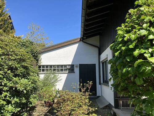 Zugang Garage - 