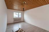 Zimmer 2 - 