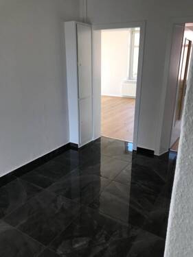 Flur - 4 Zimmer Etagenwohnung in Hildesheim