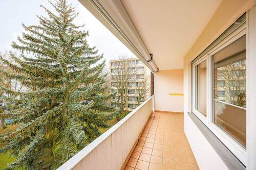 Balkon - Etagenwohnung mit 86,00 m&sup2; in Ludwigsburg zum Kaufen