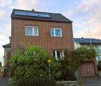 20250916_190839.jpg - 6 Zimmer Mehrfamilienhaus, Wohnhaus zum Kaufen in Grafschaft