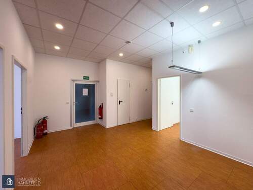 Empfangsbereich - 7 Zimmer Büro in Limburg