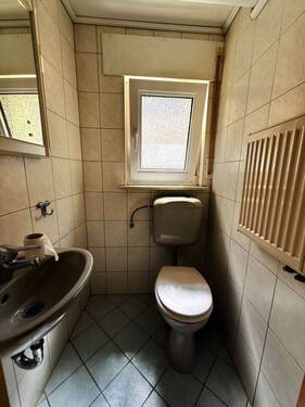 Gäste-WC EG Altbau - 