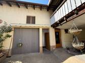 Garage mit Scheune und Freisitz - 1 Zimmer Mehrfamilienhaus, Wohnhaus in Freigericht