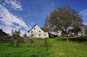 Bild 2 - 3 Zimmer Mehrfamilienhaus, Wohnhaus zum Kaufen in Herdwangen-Schönach