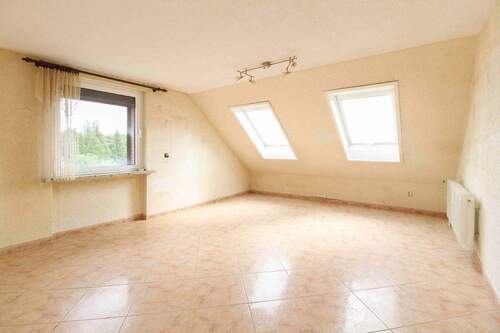 Schlafzimmer Bild 1 - 3 Zimmer Einfamilienhaus in Langenhagen