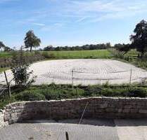 Tür an Tür mit Ihren Pferden! - 589.400,00 EUR Kaufpreis, ca.  185,00 m² Wohnfläche in Gerabronn (PLZ: 74582) Seibotenberg