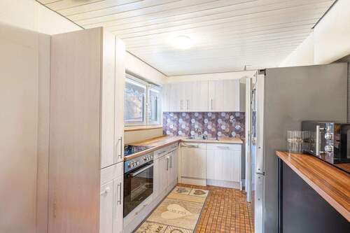 Küche - 3 Zimmer Etagenwohnung zum Kaufen in Fellbach