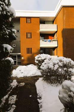 Front - 1 Zimmer Etagenwohnung in Oststeinbek