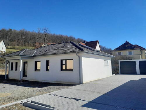 Bild 2 - 3 Zimmer Einfamilienhaus zum Kaufen in Bad Kissingen