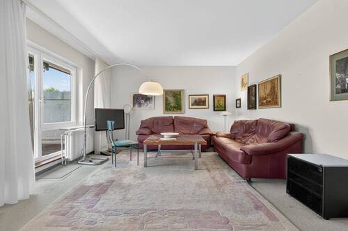 Wohnbereich - Über den Dächern der Waldstadt - 3-Zimmer-Wohnung mit zwei Terrassen und TG-Stellplatz