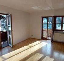 Schöne, helle 2 Zimmer Wohnung in Benediktbeuern zu vermieten