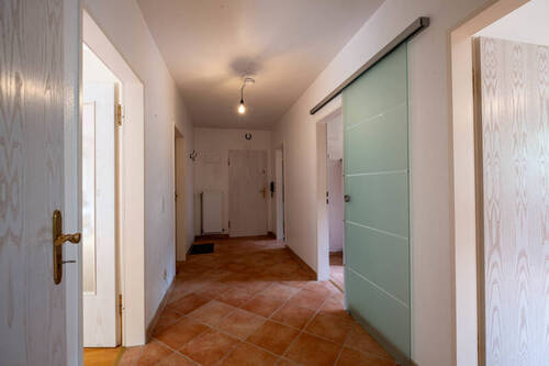 Flur EG - 6 Zimmer Mehrfamilienhaus, Wohnhaus in Bremen