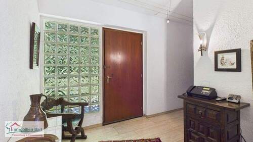 Eingangsbereich - 5 Zimmer Einfamilienhaus zum Kaufen in Merzig