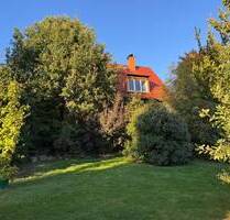 Einfamilienwohnhaus mit möglicher Einliegerwohnung und unverbaubaren Blick ins Grün - Ostrau