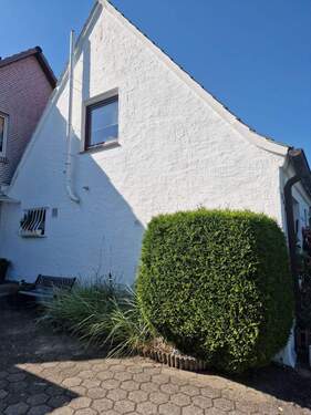 Außen - Doppelhaushälfte mit 85,00 m&sup2; in Glinde zum Kaufen