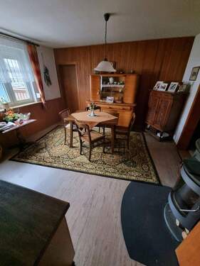 Wohnküche - Zugang zum Balkon - Reihenmittelhaus mit 128,70 m&sup2; in Helsa zum Kaufen