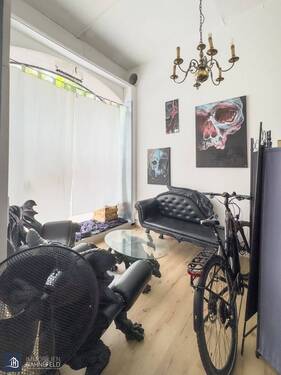 Gewerbefläche vorne-links - 