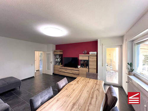 Wohn-Esszimmer, Blick Richtung Flur - 
