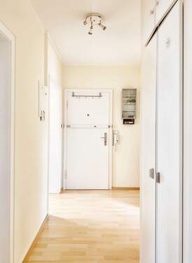 Eingangsbereich - 2 Zimmer Etagenwohnung in Mülheim an der Ruhr