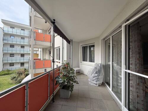 Loggia - Etagenwohnung mit 69,10 m&sup2; in Mühlheim zum Kaufen