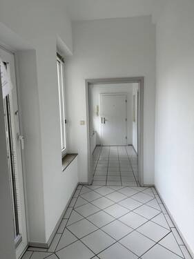 Flur - 3 Zimmer Etagenwohnung in Braunschweig