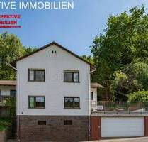 Großzügiges Haus mit Einliegerbereich für Familie u. Beruf - Bad König Kimbach