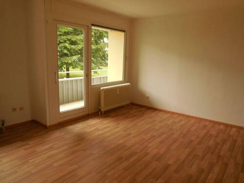 Wohnzimmer - 3 Zimmer Etagenwohnung in Salzgitter