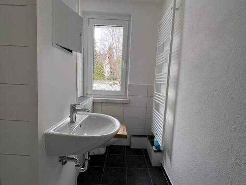 Duschbad - 2 Zimmer Etagenwohnung in Chemnitz