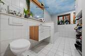 ...und Badezimmer... - 