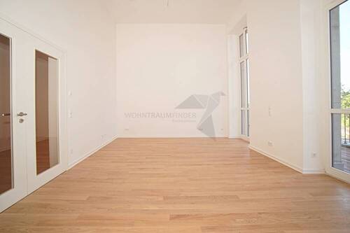 Muster Wohn-Essbereich - 4 Zimmer Etagenwohnung in Chemnitz