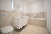 Muster Badezimmer mit Wanne - 