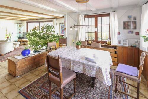 Essbereich Hauptwohnung - 1 Zimmer Mehrfamilienhaus, Wohnhaus in Bad Wildbad