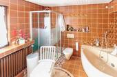 Hauptbad Hauptwohnung - 