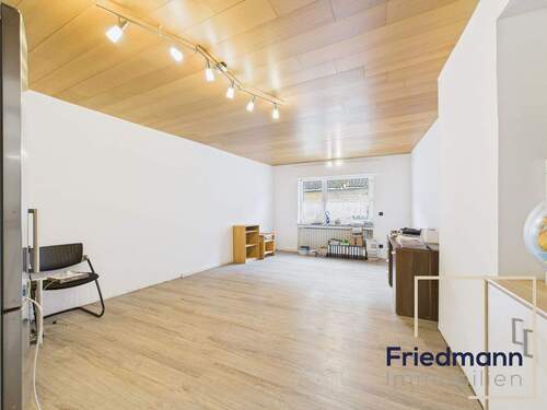 Zimmer 1 - Mehrfamilienhaus, Wohnhaus mit 201,90 m&sup2; in Minheim zum Kaufen