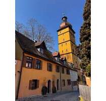 Hochwertig und mit Stil saniertes Stadthaus mit 2 nicht einsehbaren Terrassen und einer zusätzlichen EG Einheit - Dinkelsbühl