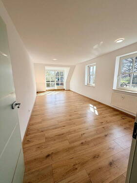 Wohnzimmer - Etagenwohnung mit 63,00 m&sup2; in Wedemark zum Kaufen