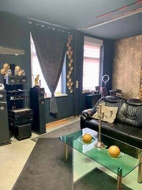 Studio (EG) - 