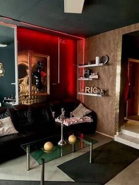 Studio (EG) - 