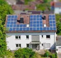 Raum für Ideen! Renovierungsbedürftiges Zweifamilienhaus auf großzügigem Grundstück! - Lappersdorf Hainsacker