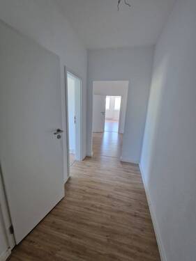 Flur - 2 Zimmer Etagenwohnung in Magdeburg