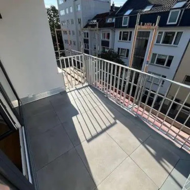 image - 2026-04-24T093411.511.png - Etagenwohnung mit 100,00 m&sup2; in Köln zum Kaufen