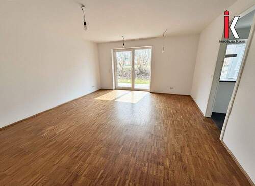 Bild 2 - 3 Zimmer Etagenwohnung zur Miete in Böblingen