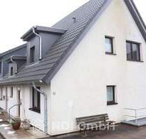 Attraktive 3-Zimmer-Wohnung mit großer Dachterrasse in ruhiger, zentraler Lage von Reinfeld - Reinfeld (Holstein)