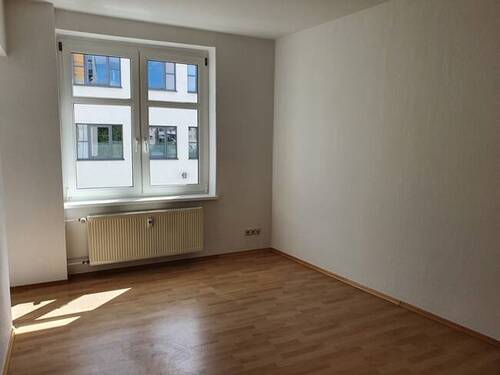 Wohnzimmer - 2 Zimmer Etagenwohnung in Brandenburg an der Havel