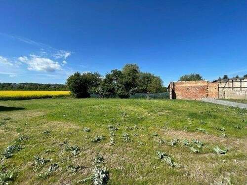 Bild 1 - +++Attraktives Grundstück in Naumburg+++