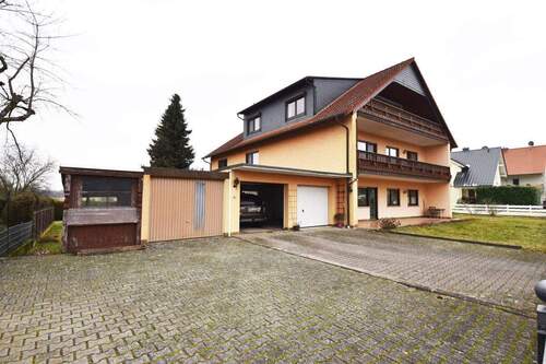 3-Familienhaus - 