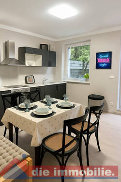 Moderne Gemeinschaftsküche – voll ausgestattet und mit Platz zum Kochen & Genießen - 